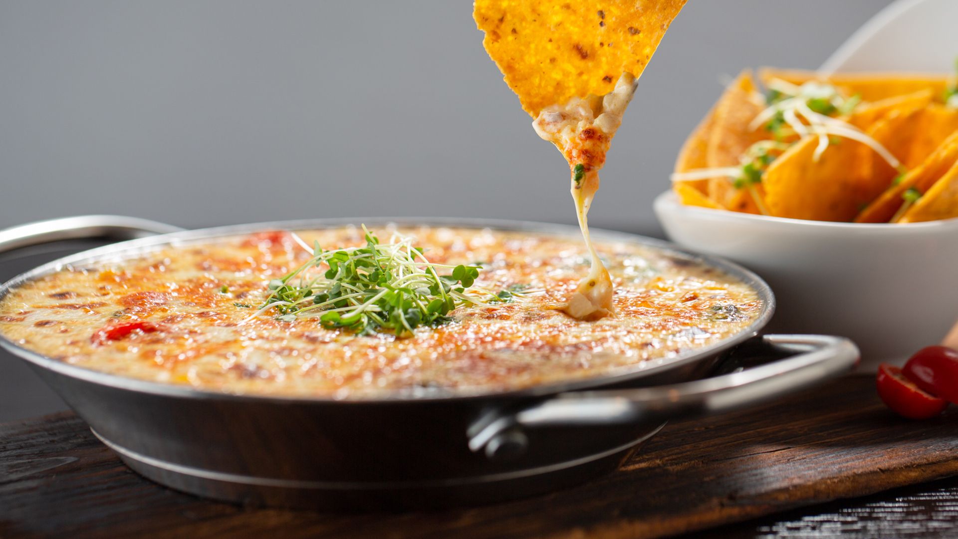 WONTON SHRIMP CHEESE DIP